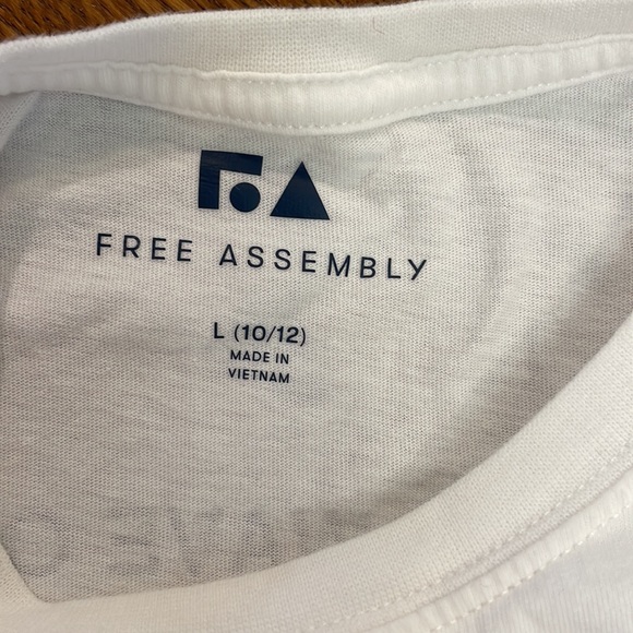 Long sleeve white tee size 10 - new w/o tags - Picture 3 of 3